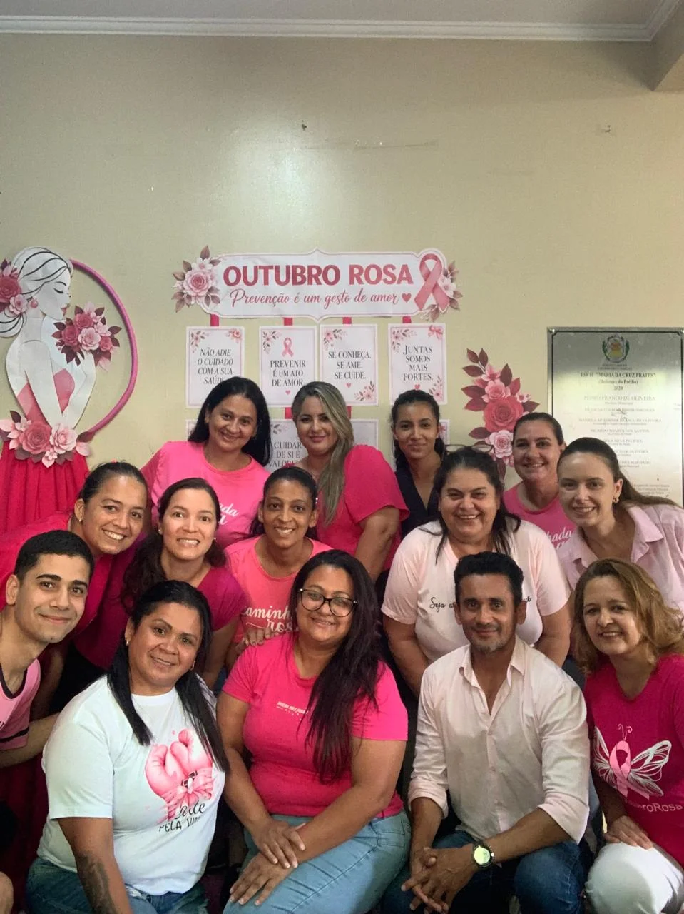 OUTUBRO ROSA: SAÚDE E CUIDADO COM A MULHER